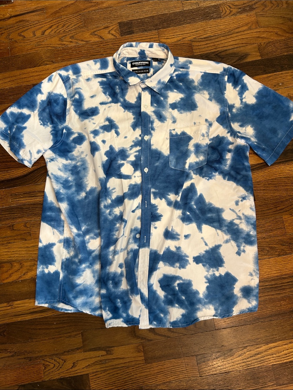 Courage Men’s Blue & White Tie-Dye Short-Sleeve Button-Down Shirt